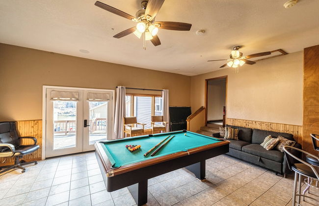 Redbud Retreat Amenity-filled Waterfront Home! - Photo 34