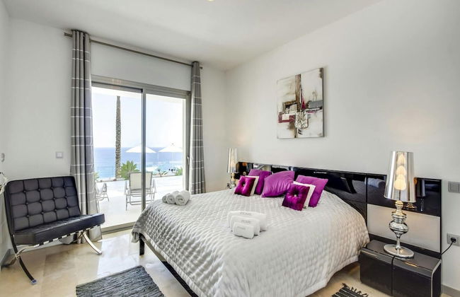 Tranquil San Jose Villa with 6 Bedrooms 1045 - Photo 9