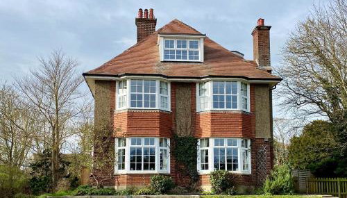 Mulberry House - a seaside retreat - Photo 1