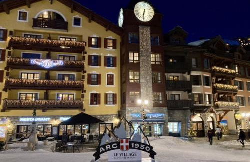 Appartement ARC 1950 m, Ski au pied, piscine extérieure chauffée, remontées mécaniques à 100m, sauna et salle de sports - Foto 4