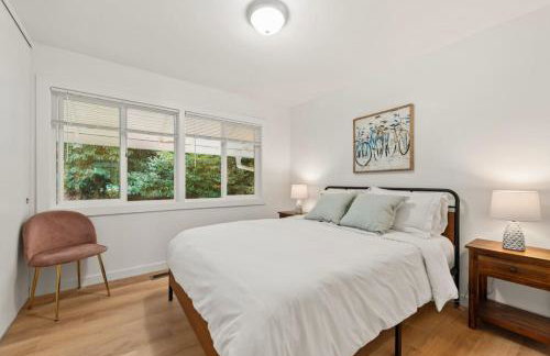 Parkside Escape Oasis in Bellevue fully fenced - Foto 45