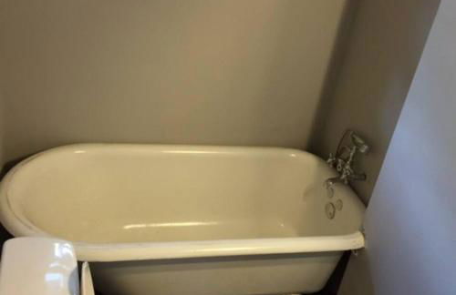 Modern Condo 2 Blocks From Quarters - Foto 25