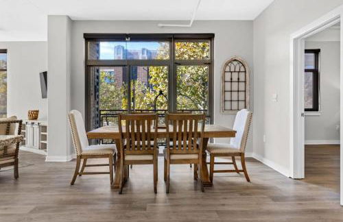 Luxurious Downtown-2 bed 2 bath Corner 2M - Foto 29