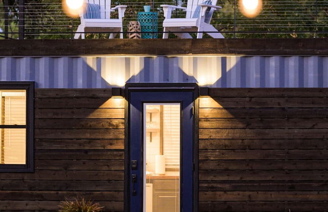 The Shoreline Container Tiny Home 12 min to Magnolia Baylor - Foto 38