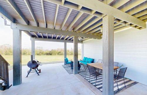 30-Acre Danbury Retreat By the Bayou BBQ and Views - Photo 4