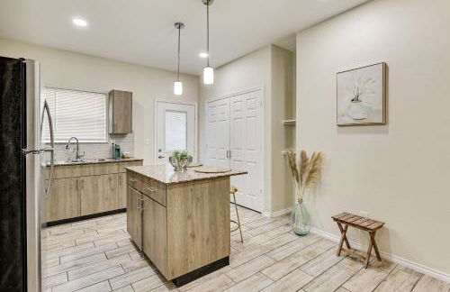 2 Mi to DHR Health Commuter-Friendly Pharr Apt - Foto 8