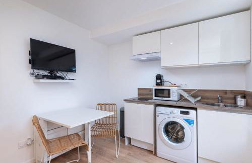 Apartment Perron - Cozy 2 people - Oullins - Foto 9