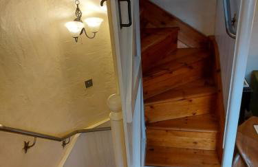 Puzzle Cottage, Quirky Dales Cottage for 2 - Photo 7