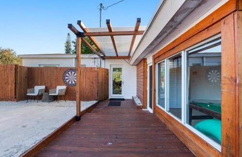 Yellow Door Oasis airport, cruise port and beach close-by - Foto 15