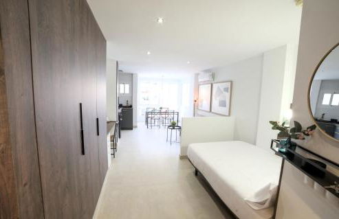 Estudio Playa & Centro - Piscina y Todo a Pie - Foto 17