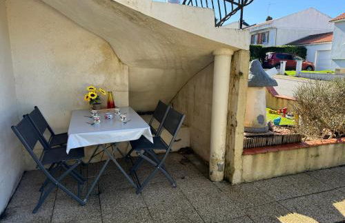 2 logements séparés 2 et 5 couchages au Rez-de-Chaussée à Chambretaud, 5 min Puy du Fou - Photo 54