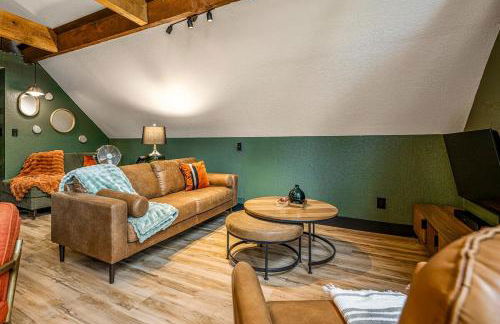 Modern A Frame Cottage - Photo 36