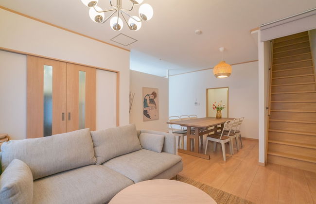 Osaka Maple Court - Photo 1