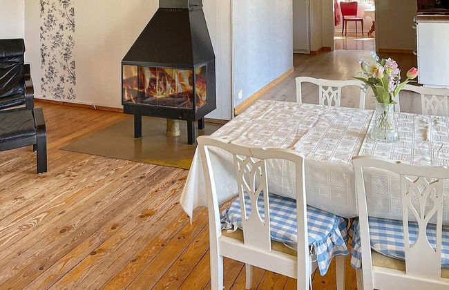 Lakefront Cottage in Torsebo - Foto 2