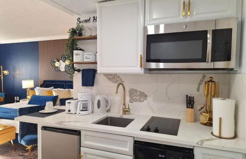 Luxury Lakeview Getaway 1 mile Universal Studios - Foto 7