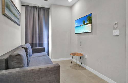 Miami Flats - Self Check-in and 1 Free Parking - Foto 1