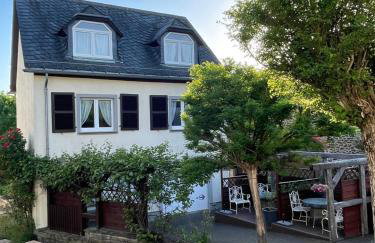 Ferienwohnungen Eifelstuben mit Charme - am See, nahe Burg - Foto 15