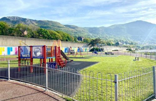 Lovely New 2 Bedroom Condo with Stunning Seaviews - Foto 42