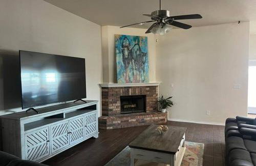 HotTub-King Bed -Fire pit-BBQ-Pristine Kitchen - Foto 38