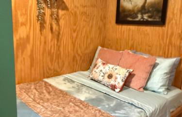 Enchanted Hollow- Cozy, Romantic Woodland Getaway - Photo 62