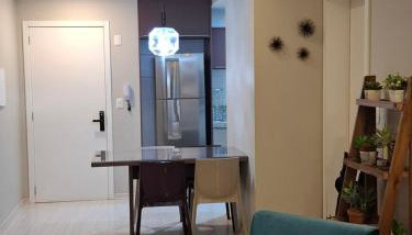 NOVO e DECORADO no Centro de Canela! - Foto 4