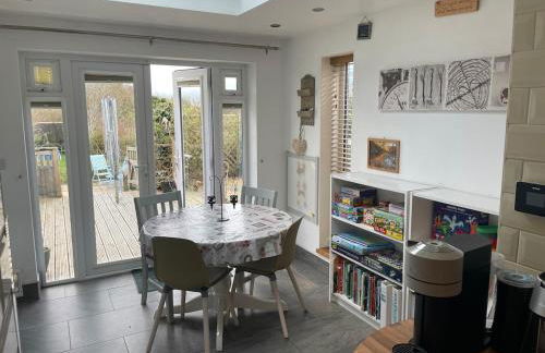 Coaltown Cottage Cosy 4 bed cottage with log burner, close to Gower beaches - Foto 23