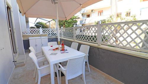 Luisa Holiday House With Air Conditioning And Balcony - Foto 4