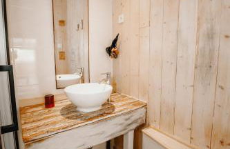 Le Cabanon doré, Suite SPA et nature chez Ivona Vacances - Photo 7