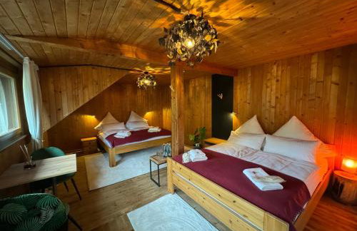 Almgasthaus Knöpflesbrunnen Vierbettzimmer - Foto 1
