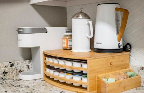 Family or Group Getaway Spacious Home - Porch - Sleeps 10 - Foto 11