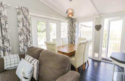 Orchard Lodge - Photo 8