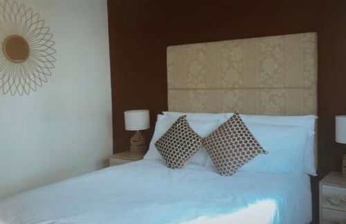 Welsh Getaway Home No 1 - 10 mins to Bike Park Wales - Photo 6