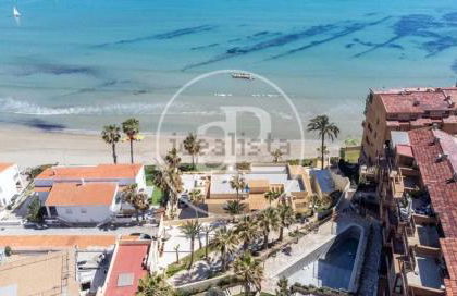 Maravilloso Apartamento AMANECER CABO a pie de playa y mar en CHALET ROQUETES - Foto 5