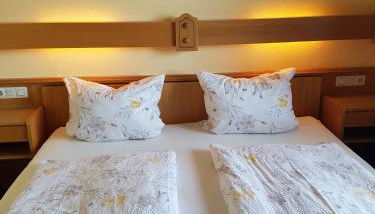 Apartment mit Balkon - Foto 5