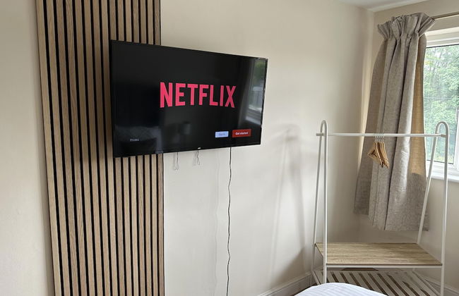 Charming 2-bed Apartment in Danbury, Essex - Foto 4