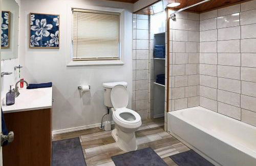 Hidden Gem-1Bedroom with Plenty Free Street Parking - Foto 3