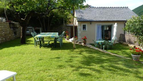 GITE La Méjeannelle - Foto 2