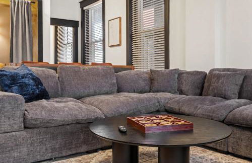 Cozy Home near Downtown - Close to Nulu - Sleeps 6 - Foto 11