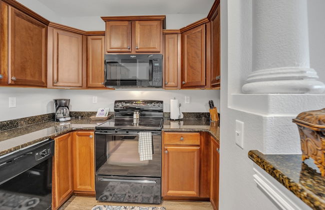 2 bedroom Tampa Condo at Private Golf Course 2 Condo by RedAwning - Foto 14