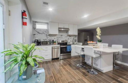 Spacious 7BR Retreat W/Gym Near DC-Family Friendly - Foto 65