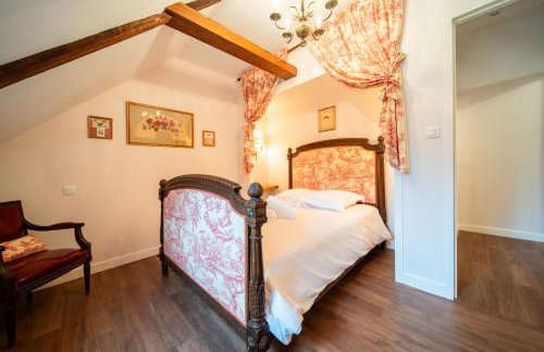 Les calèches de l'Hôtel de Beaumont - Foto 15