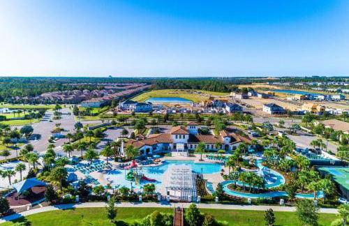 Luxury 8BR Villa with Pool, Spa, Theater & Game Room near Disney - Foto 61