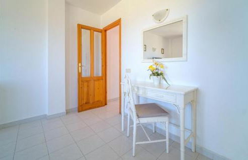 1 Bedroom Lovely Apartment In Denia - Photo 16