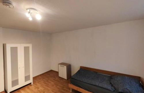 schöne 4-7 Bett FeWo in Staßfurt - Foto 7