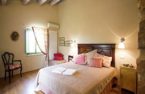 Villa w/ Wine Tours Near Beach - Photo 36