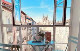 Atuaire Home Preciosa vivienda Vistas a la Catedral Parking Incluido - Foto 1