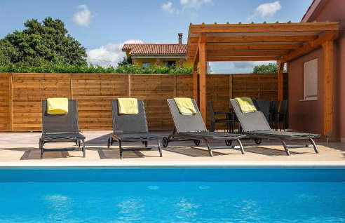 Stunning Home In Marcana With Wifi - Foto 9