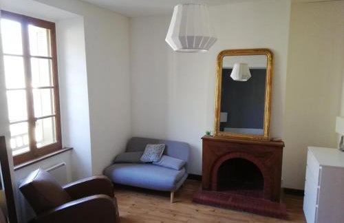 Grand gîte au coeur d'un charmant village - Foto 14