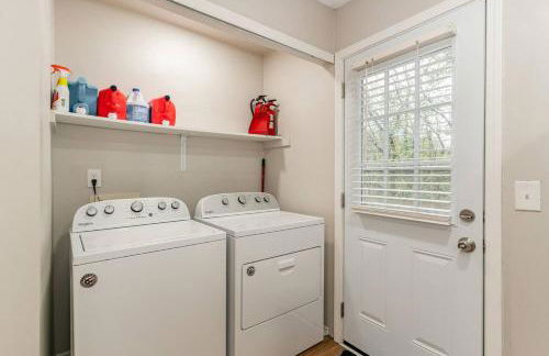 Freshly Renovated - Minutes from Downtown & BNA - Foto 19