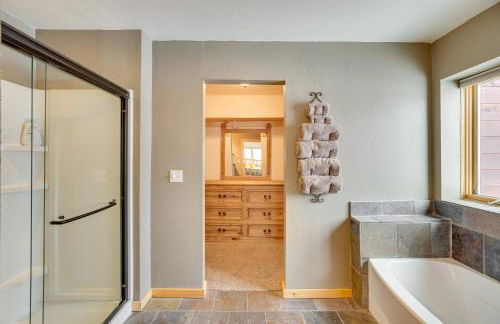 Spacious Gunnison Home Ski, Hike, Bike and Fish! - Foto 16